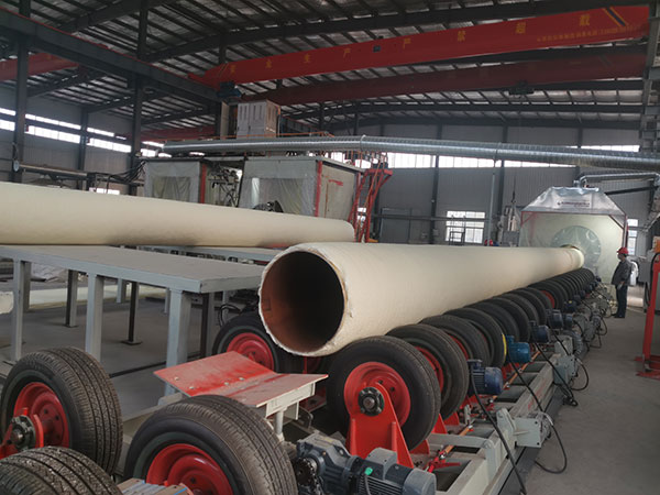 聚氨酯喷涂缠绕保温管加工