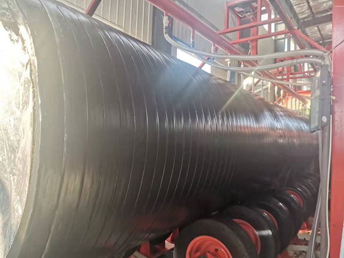 聚氨酯喷涂聚乙烯缠绕预制直埋保温管